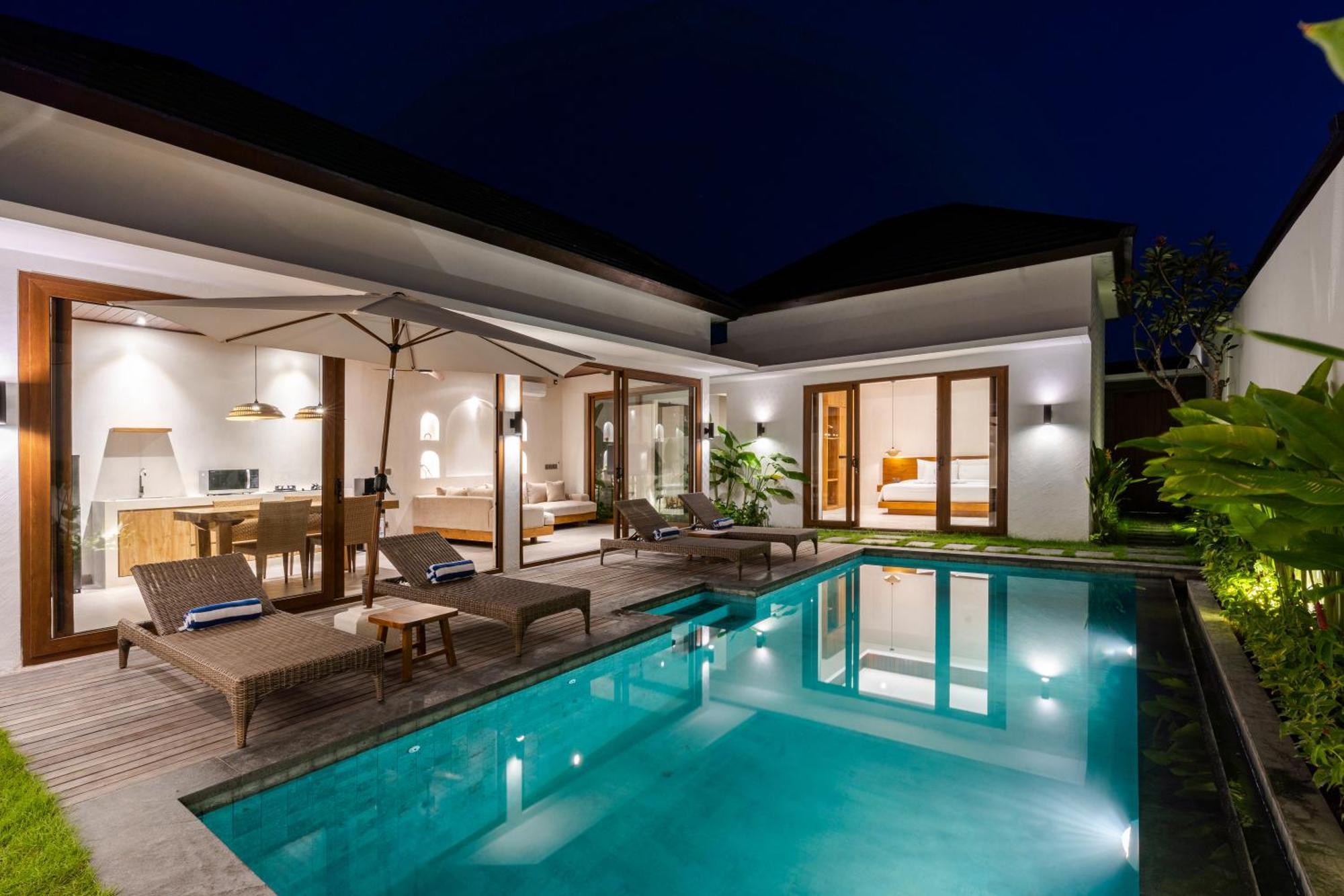 J4 Villas Sanur Exterior photo